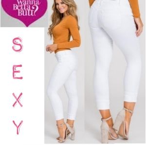 Wannabettabutt Jeans White Cropped Capri Length